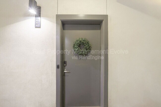 1130 N 2nd St Phoenix, AZ 85004 photo 2