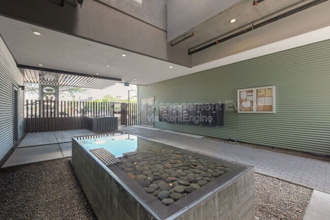1130 N 2nd St Phoenix, AZ 85004 photo 5