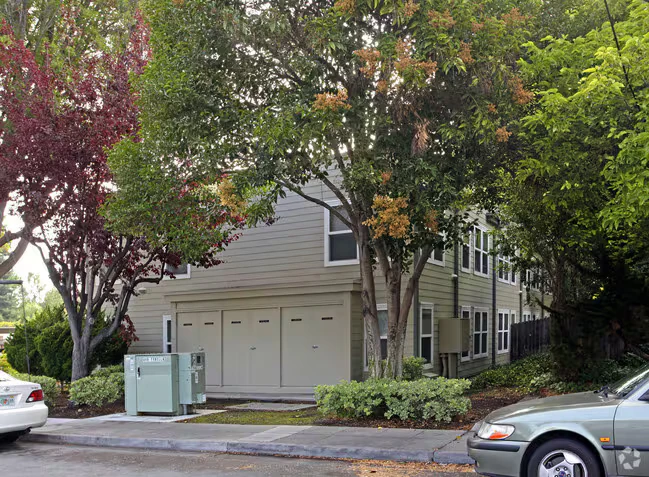 01844 - % - 400 Tyrella Ave - ZERO NOTIFY photo 2