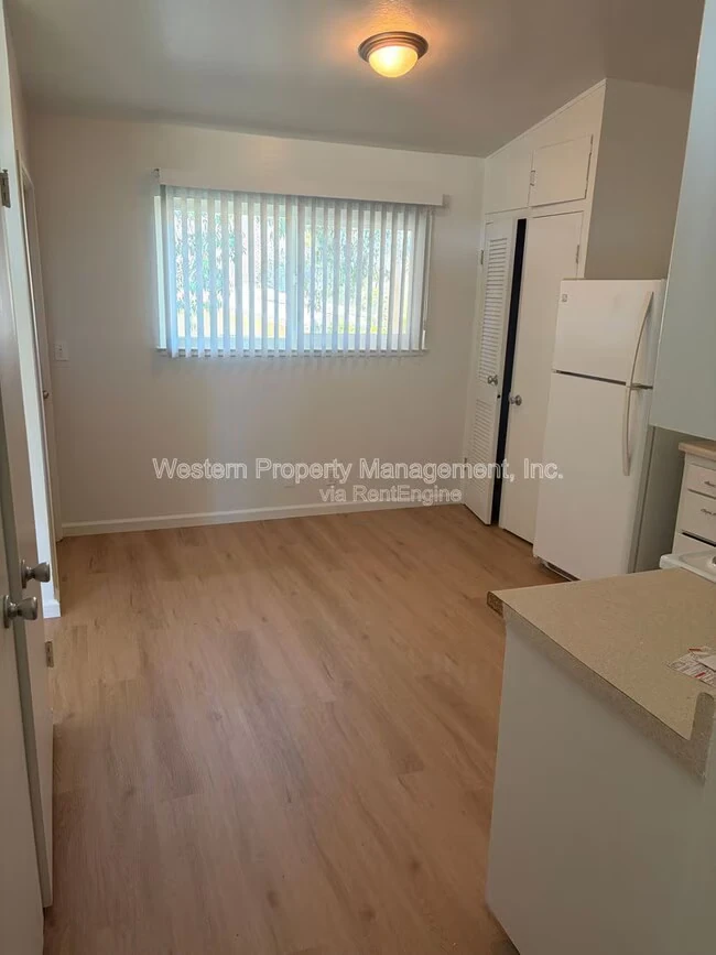 Six Hundred Park Avenue photo 3
