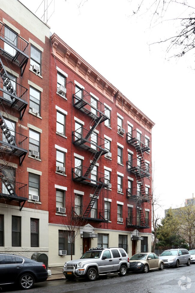 428 West 48th Street photo 4