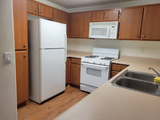 44734 Adam Ln Temecula, CA 92592 photo 2