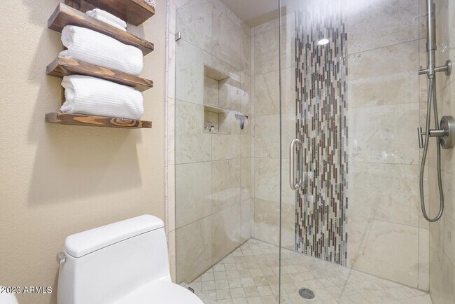 6001 E Monte Cristo Ave Scottsdale, AZ 85254 photo 5