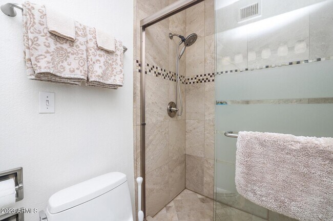 6001 E Monte Cristo Ave Scottsdale, AZ 85254 photo 3