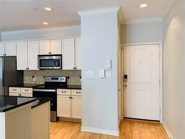 1020 Texas St Fort Worth, TX 76102 photo 3