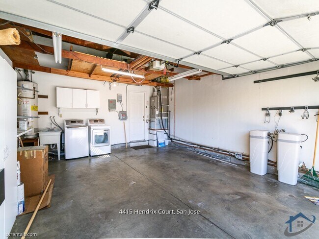 4415 Hendrix Ct San Jose, CA 95124 photo 4