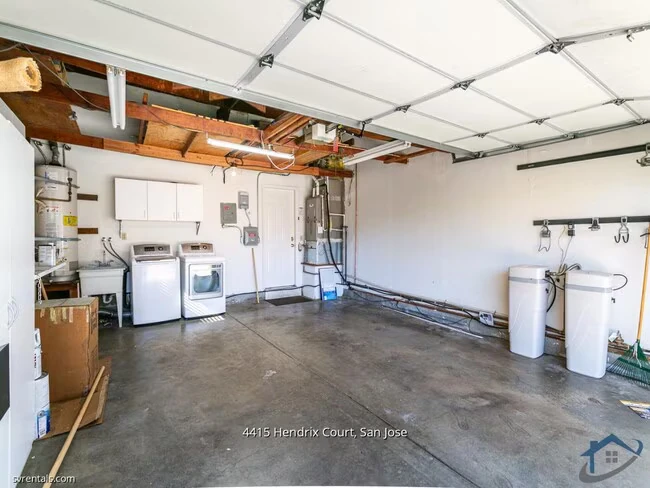 4415 Hendrix Ct San Jose, CA 95124 photo 4