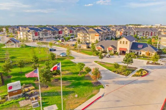 7740 183A Leander, TX 78641 photo 3