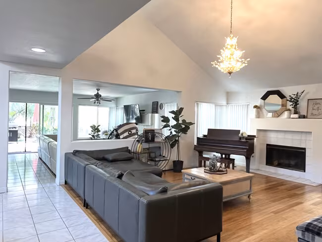 10841 Portobelo Dr San Diego, CA 92124 photo 5