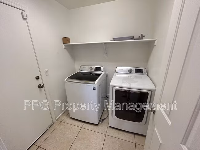 7108 W Fawn Dr Phoenix, AZ 85339 photo 2
