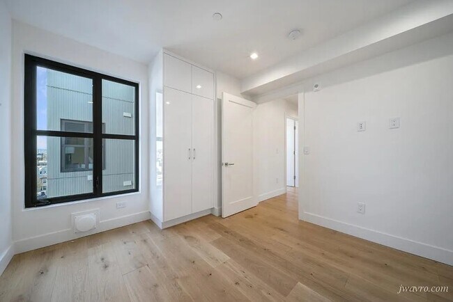 1863 Mission Street, San Francisco, CA 94103 photo 3