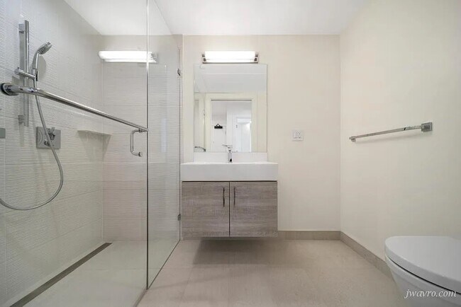1863 Mission Street, San Francisco, CA 94103 photo 4