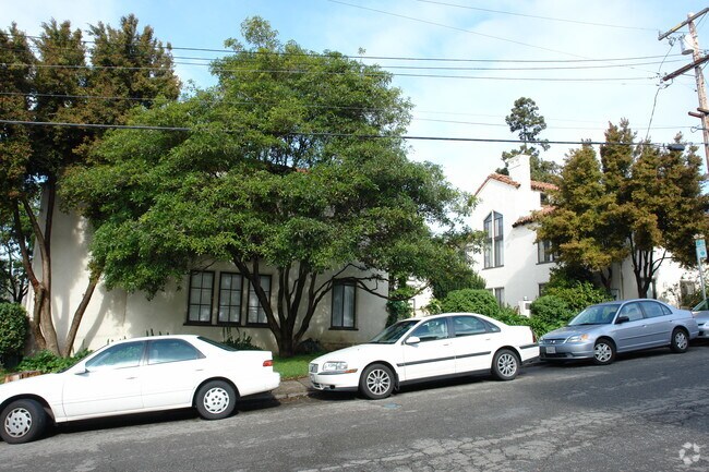 2576 Virginia Street, Berkeley, CA 94709 photo 2