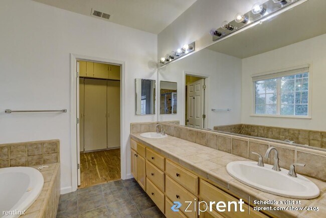4 Alisal Court, Pacifica, CA 94044 photo 5