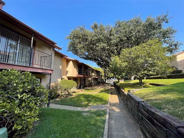 5612 Marina Drive, Garland, TX 75043 photo 3