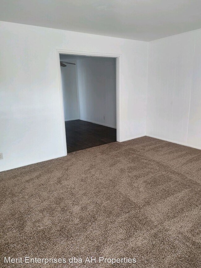 1404 E Don Carlos Ave Tempe, AZ 85281 photo 2