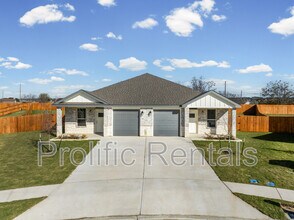 111 Logan Ct Copperas Cove, TX 76522 photo 3