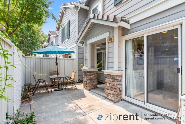 2bd/2.5ba Santa Teresa Townhouse photo 4