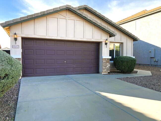 40652 N Scott Way Queen Creek, AZ 85140 photo 2