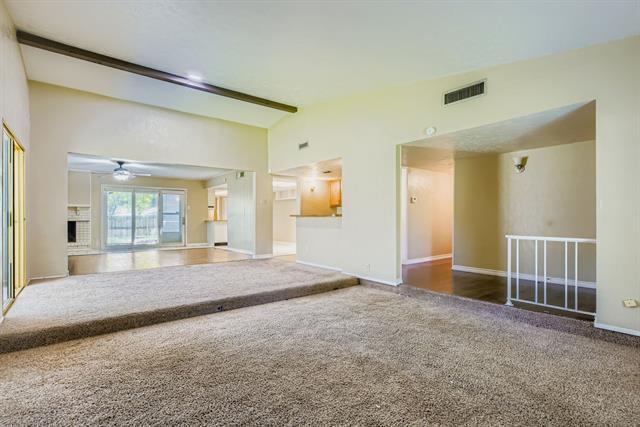 11026 McCree Rd Dallas, TX 75238 photo 5