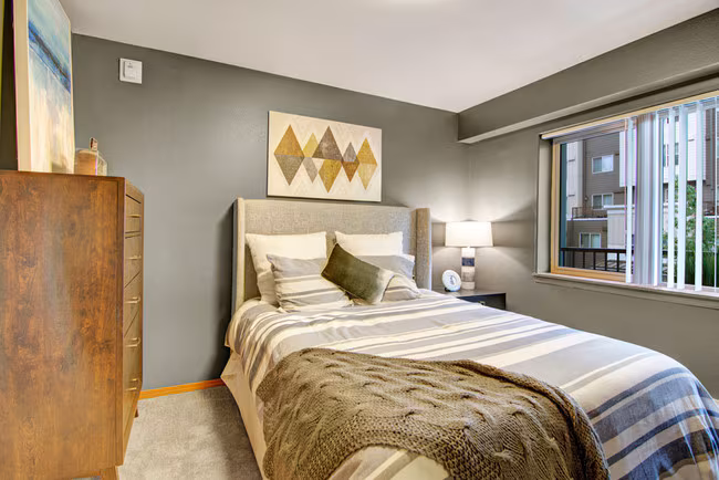 Echo Lake Apartment Homes photo 4