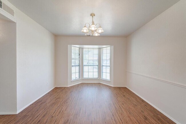 443 Mckinley Street, Cedar Hill, TX 75104 photo 5