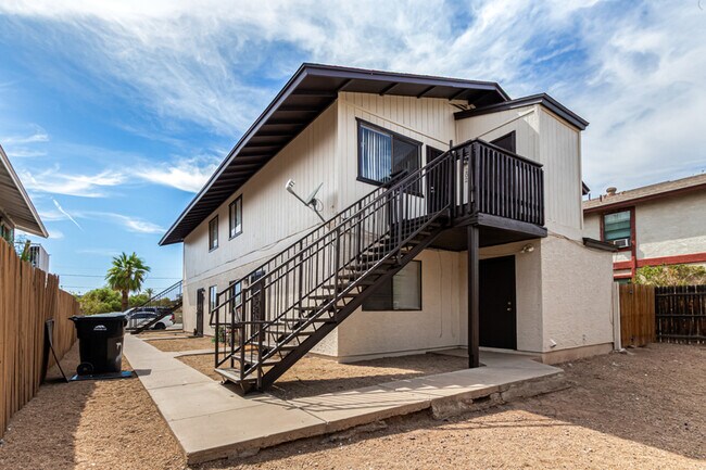 53 N San Jose Mesa, AZ 85201 photo 2