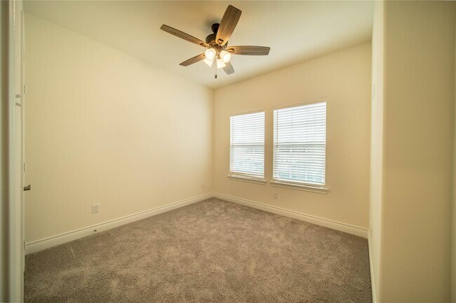 8507 Christie Lane, Greenville, TX 75402 photo 2