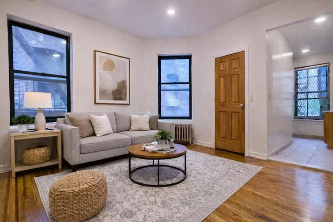 3133 Broadway New York, NY 10027 photo 2