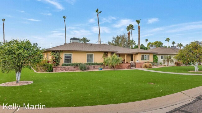 4597 E Calle Ventura Phoenix, AZ 85018
