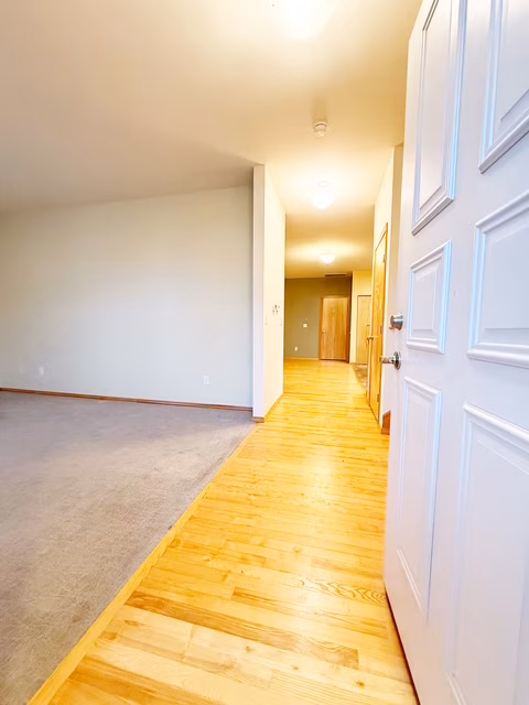 736 Glenmore Loop Port Orchard, WA 98366 photo 3