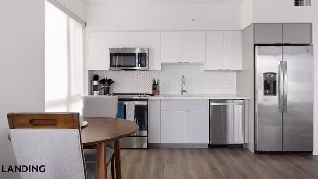 707 S Farmer Ave Tempe, AZ 85281 photo 5