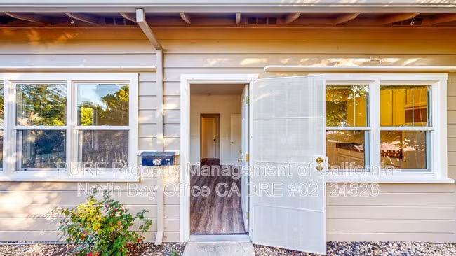 1430 Sonoma Ave Santa Rosa, CA 95405 photo 3