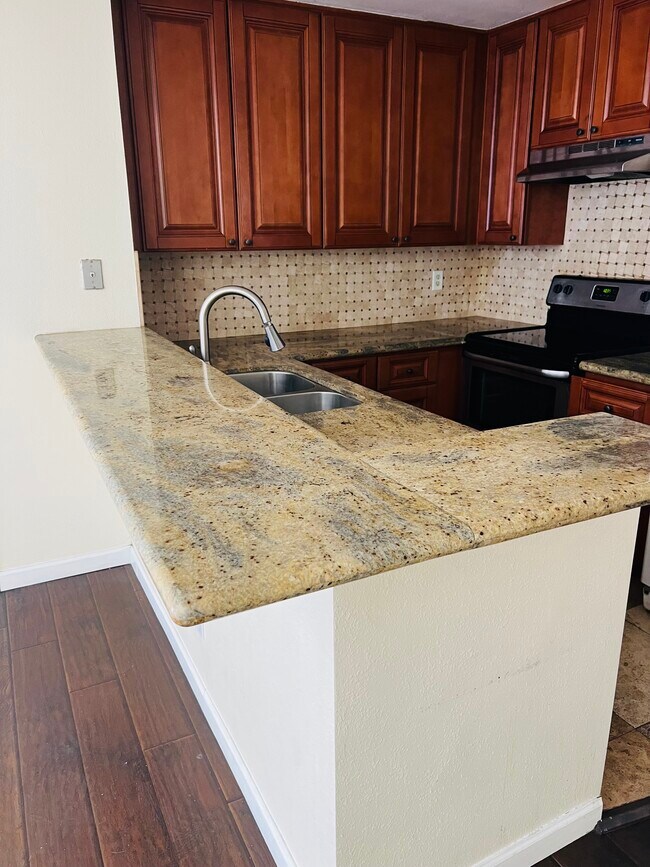 3550 Ruffin Rd San Diego, CA 92123 photo 5