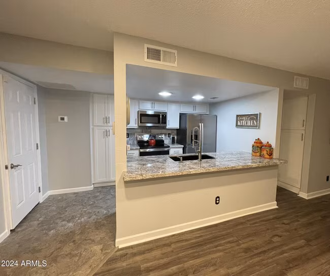 7811 E Parkview Dr Mesa, AZ 85208 photo 3