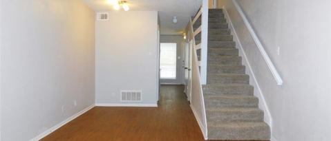 1911 Kingswood Court, Denton, TX 76205 photo 4