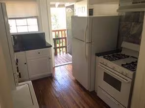 2104 Enfield Rd Austin, TX 78703 photo 3