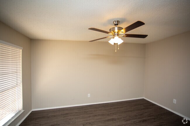 The Cassidy at Western Hills photo 4