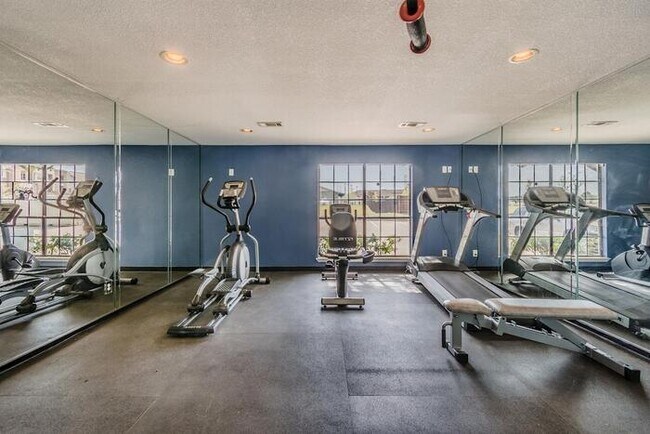 930 W Interstate 30 Garland, TX 75043 photo 5