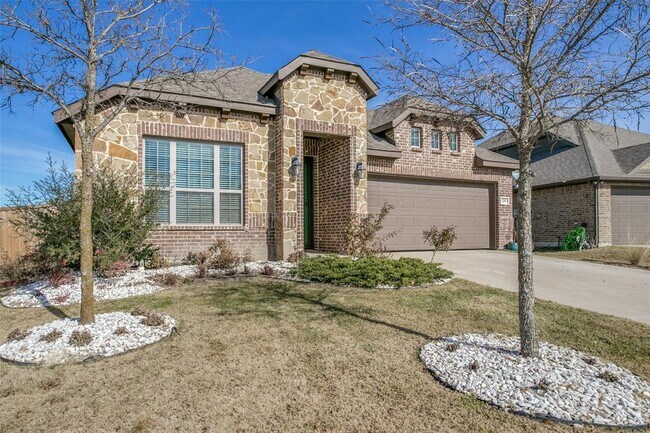 229 Dakota Drive, Waxahachie, TX 75167 photo 3