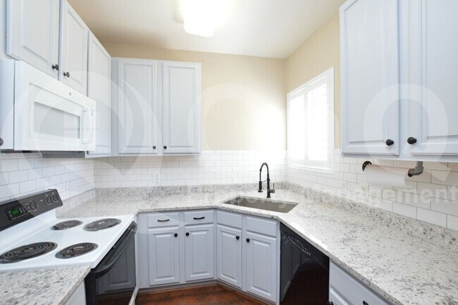 6535 E Superstition Springs Blvd Mesa, AZ 85206 photo 3