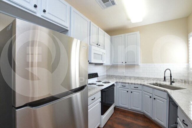 6535 E Superstition Springs Blvd Mesa, AZ 85206 photo 2