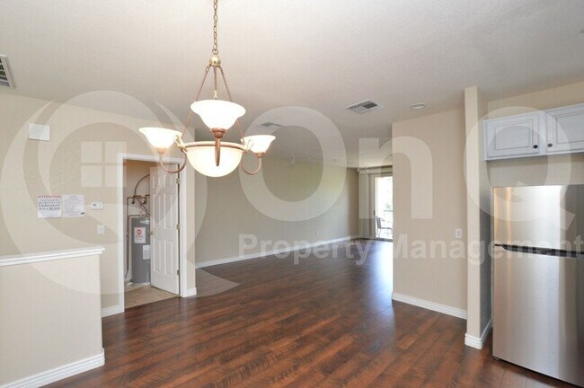 6535 E Superstition Springs Blvd Mesa, AZ 85206 photo 4