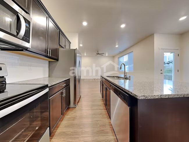 12612 81st Ave Ct E South Hill, WA 98373 photo 3