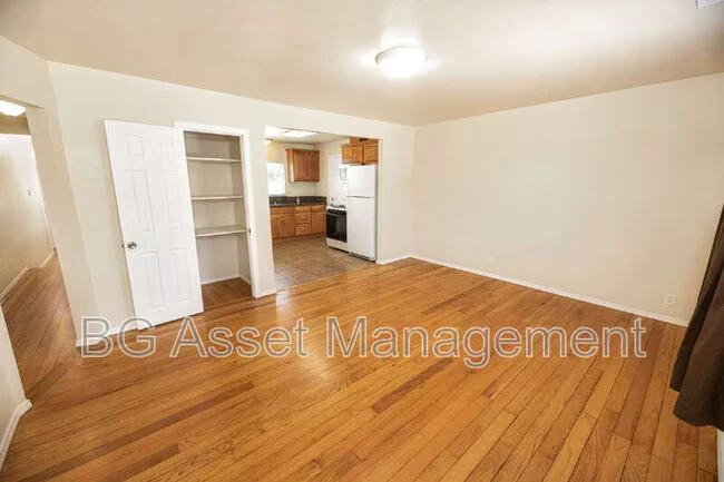 2911 18th St San Pablo, CA 94806 photo 2