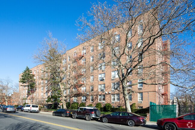 3395 Nostrand Ave Brooklyn, NY 11229 photo 4