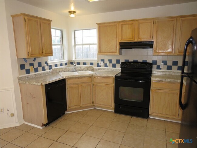 5009 James Loop Killeen, TX 76542 photo 2