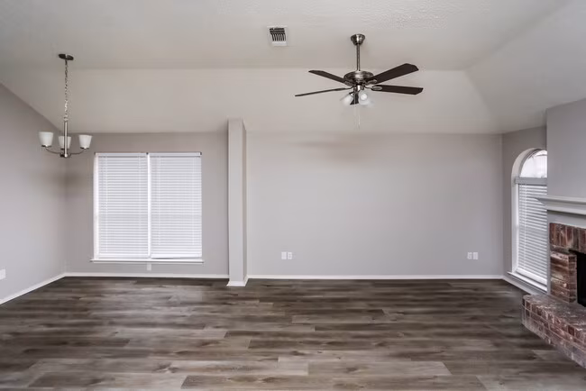 2508 Helen Lane, Mesquite, TX 75181 photo 5