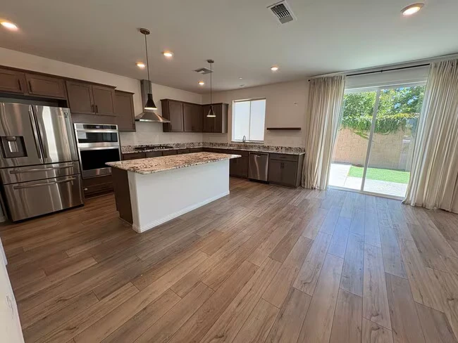 204 Wooley Creek Way Brentwood, CA 94513 photo 5