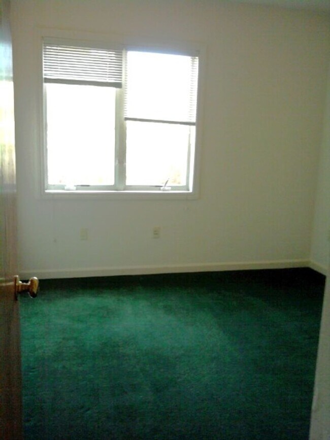 2185 Dwight Way Berkeley, CA 94704 photo 5
